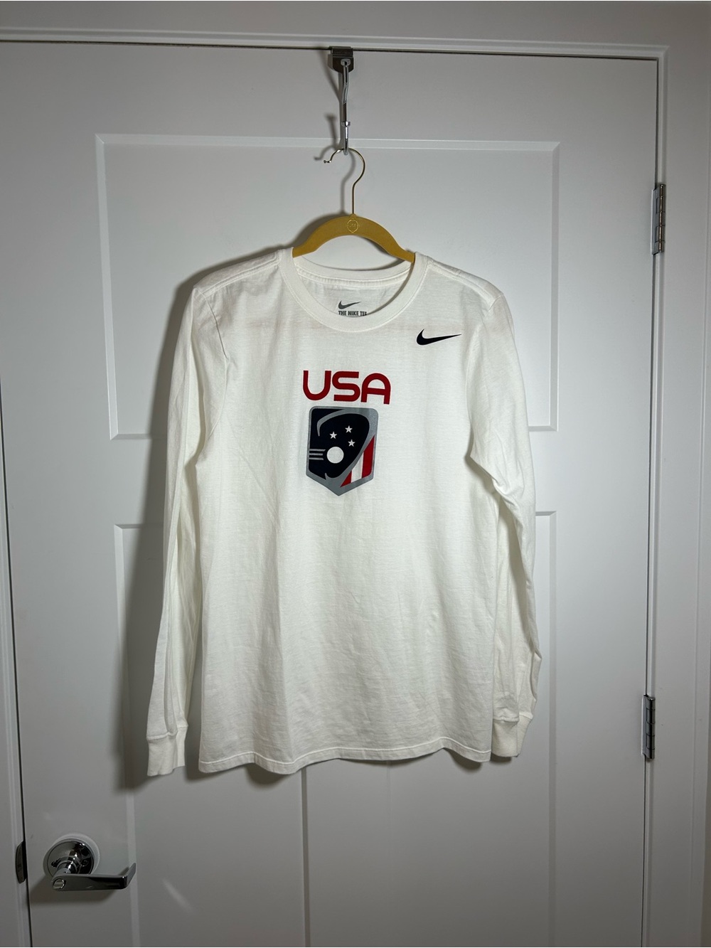 Nike USA Long Sleeve Graphic Crewneck Shirt - White